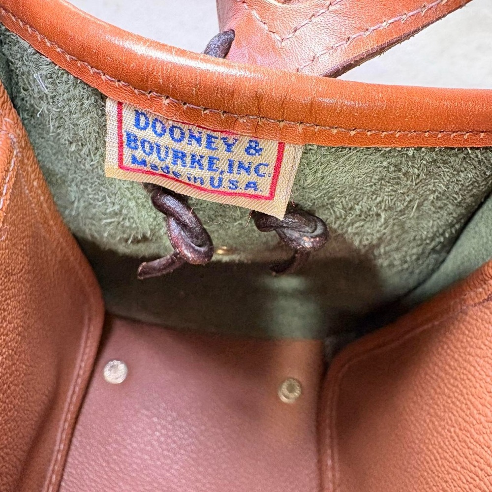 Vintage 90s Dooney & Bourke Green Pebbled All Weather Leather satchel Purse - Picture 7 of 8